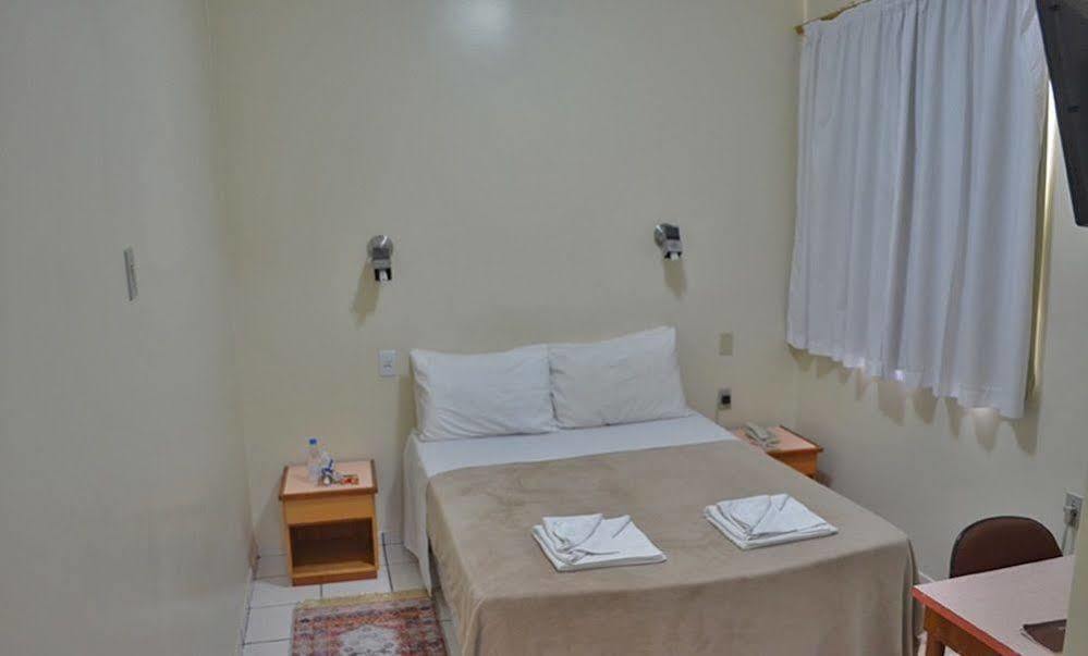 Hotel Ibiá Montenegro Buitenkant foto